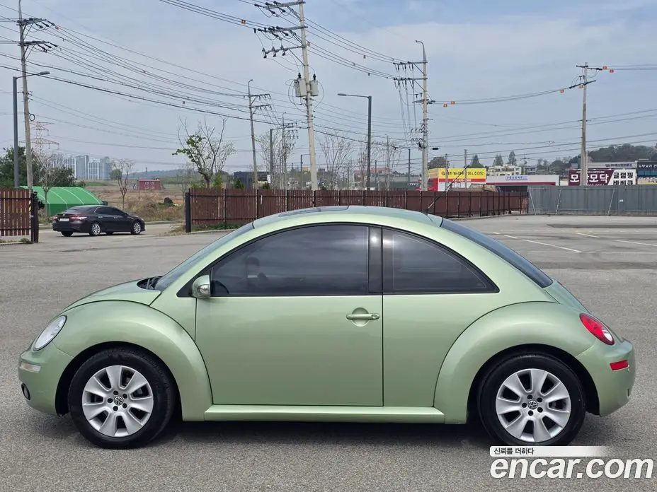 Volkswagen Beatle 2008 2.0 автомат (гидро), фото 7