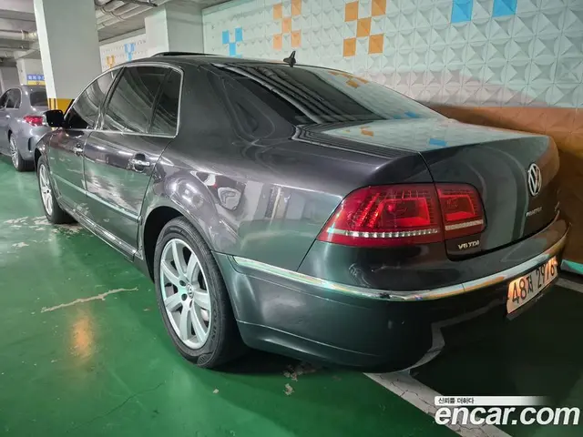 Volkswagen Phaeton 2011 3.0 автомат (гидро), миниатюра 2