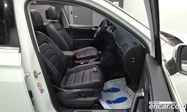 Volkswagen Tiguan 2020 2.0 автомат (гидро), миниатюра 12