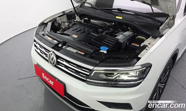 Volkswagen Tiguan 2020 2.0 автомат (гидро), миниатюра 6