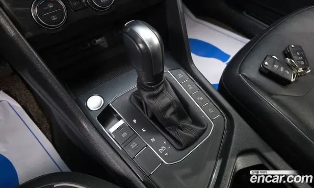 Volkswagen Tiguan 2020 2.0 автомат (гидро), миниатюра 9