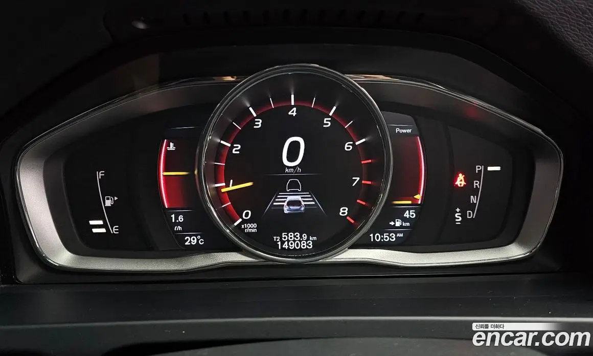 Volvo V60 2016 2.5 автомат (гидро), фото 8