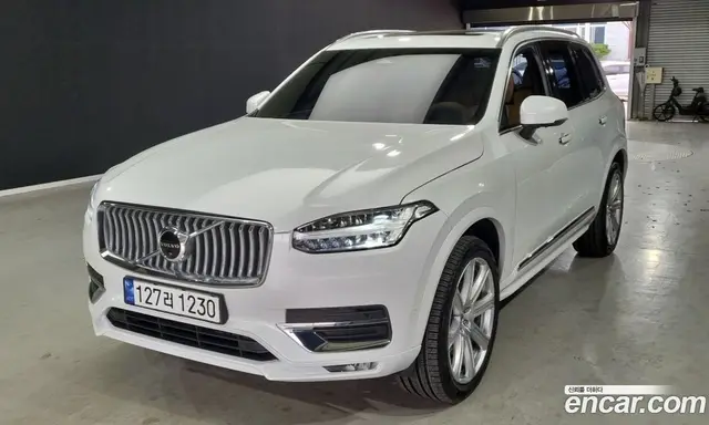 Volvo XC90 2023 2.0 автомат (гидро), миниатюра 2