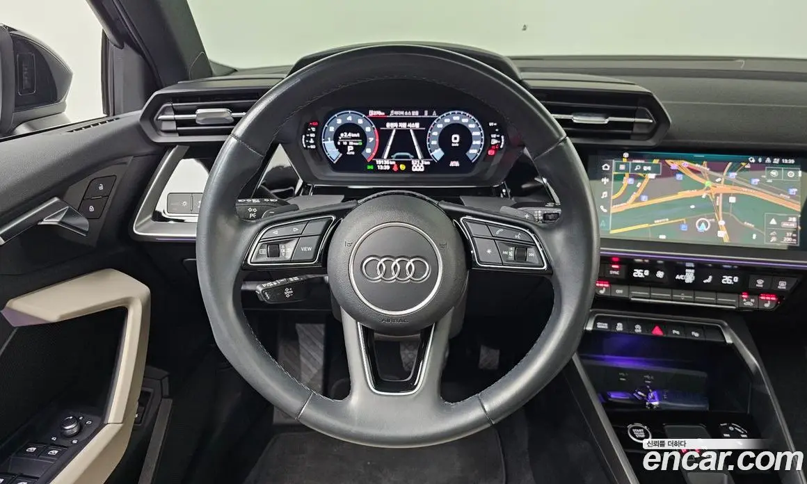 Audi A3 2023 2.0 автомат (гидро), фото 13
