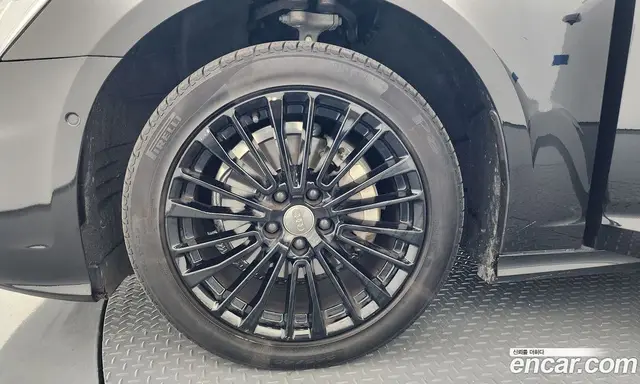 Audi A6 2020 2.0 автомат (гидро), миниатюра 5