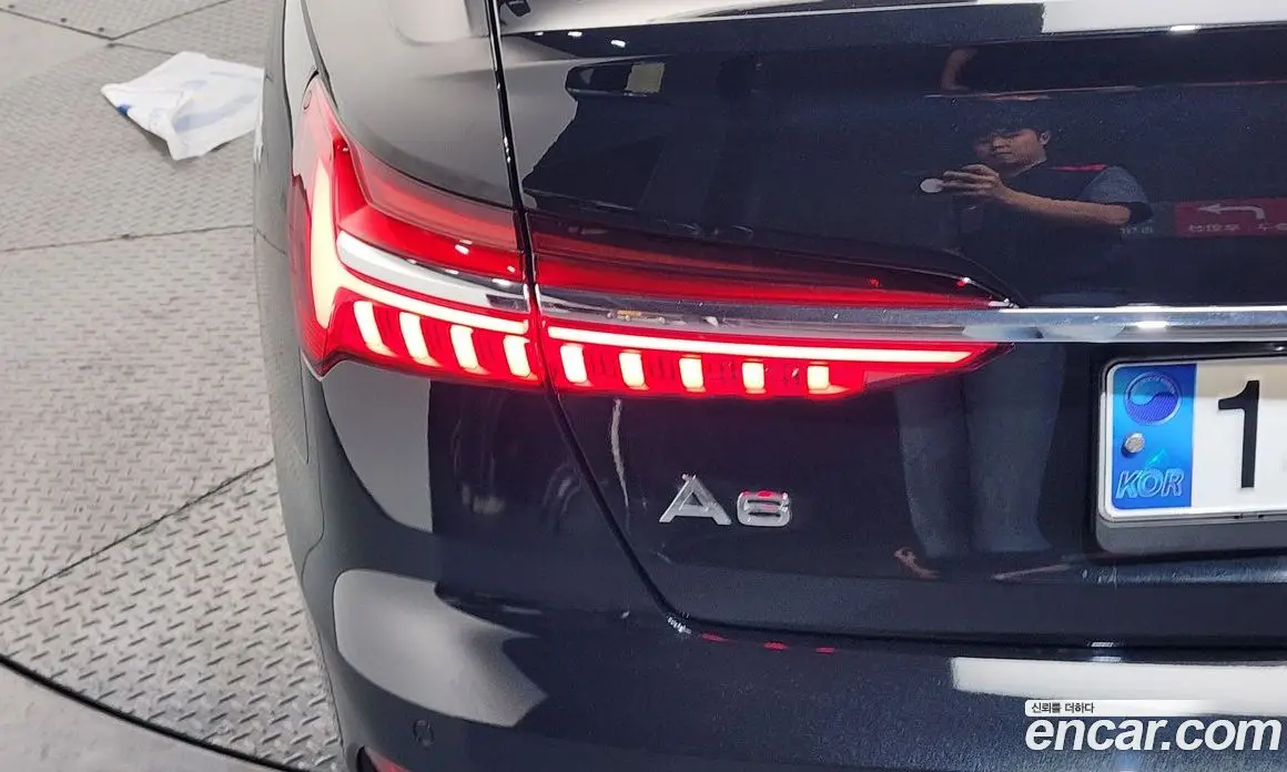 Audi A6 2020 2.0 автомат (гидро), фото 9