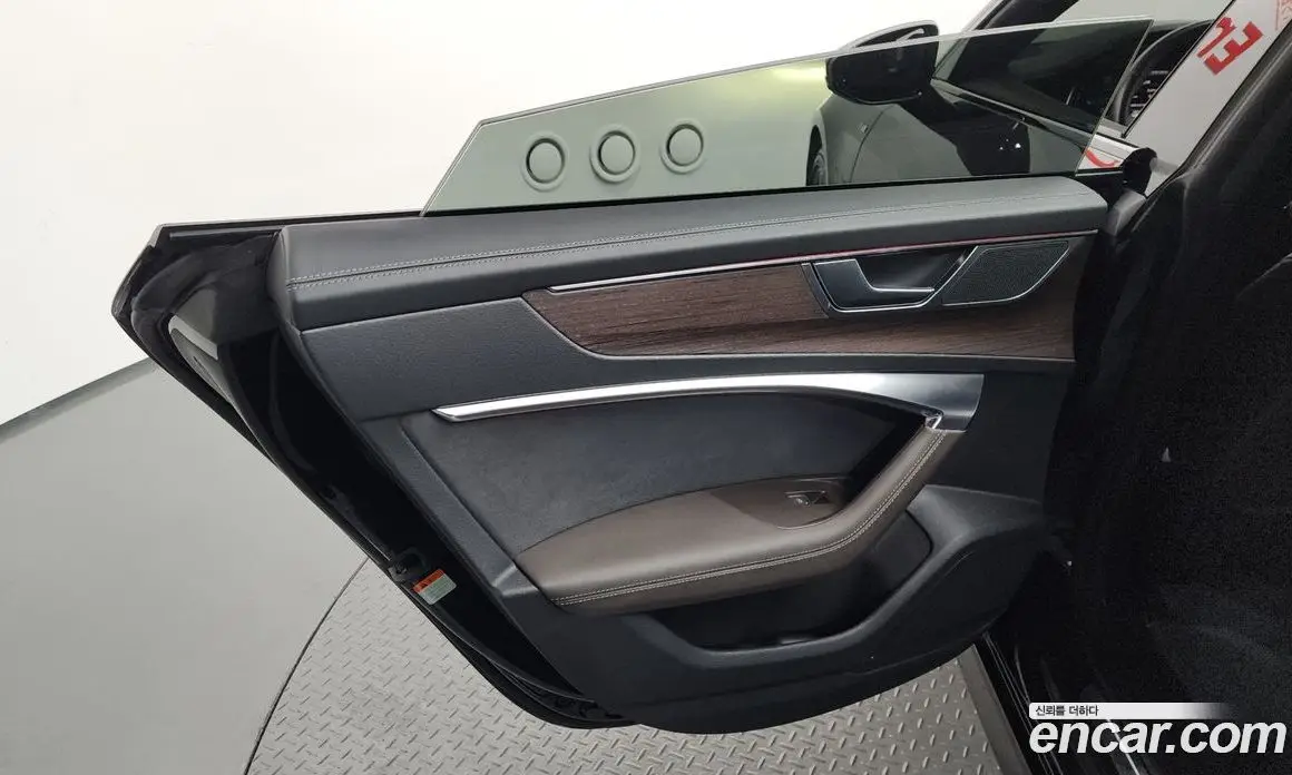 Audi A7 2023 3.0 автомат (гидро), фото 33
