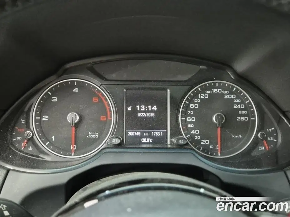 Audi Q5 2015 2.0 автомат (гидро), фото 17