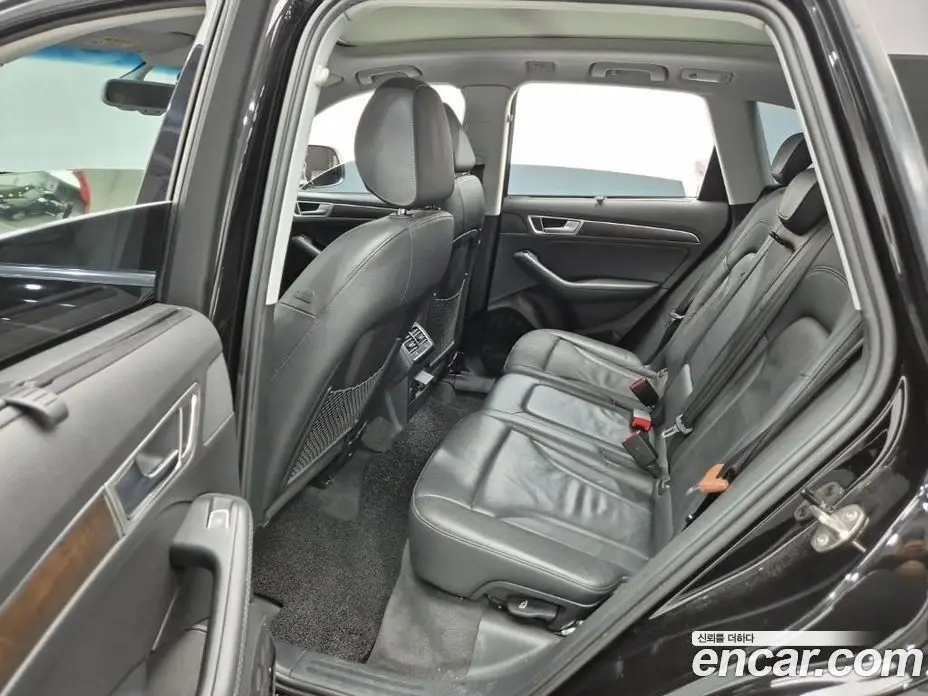 Audi Q5 2015 2.0 автомат (гидро), фото 9