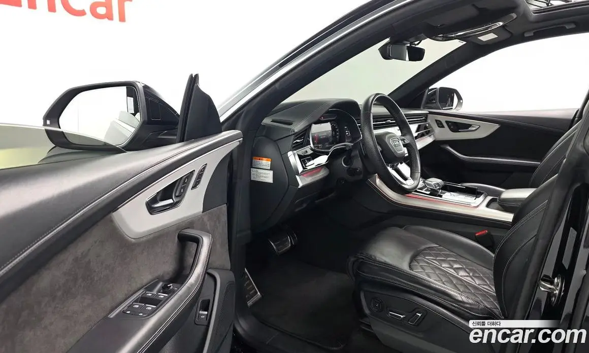 Audi Q8 2021 3.0 автомат (гидро), фото 11