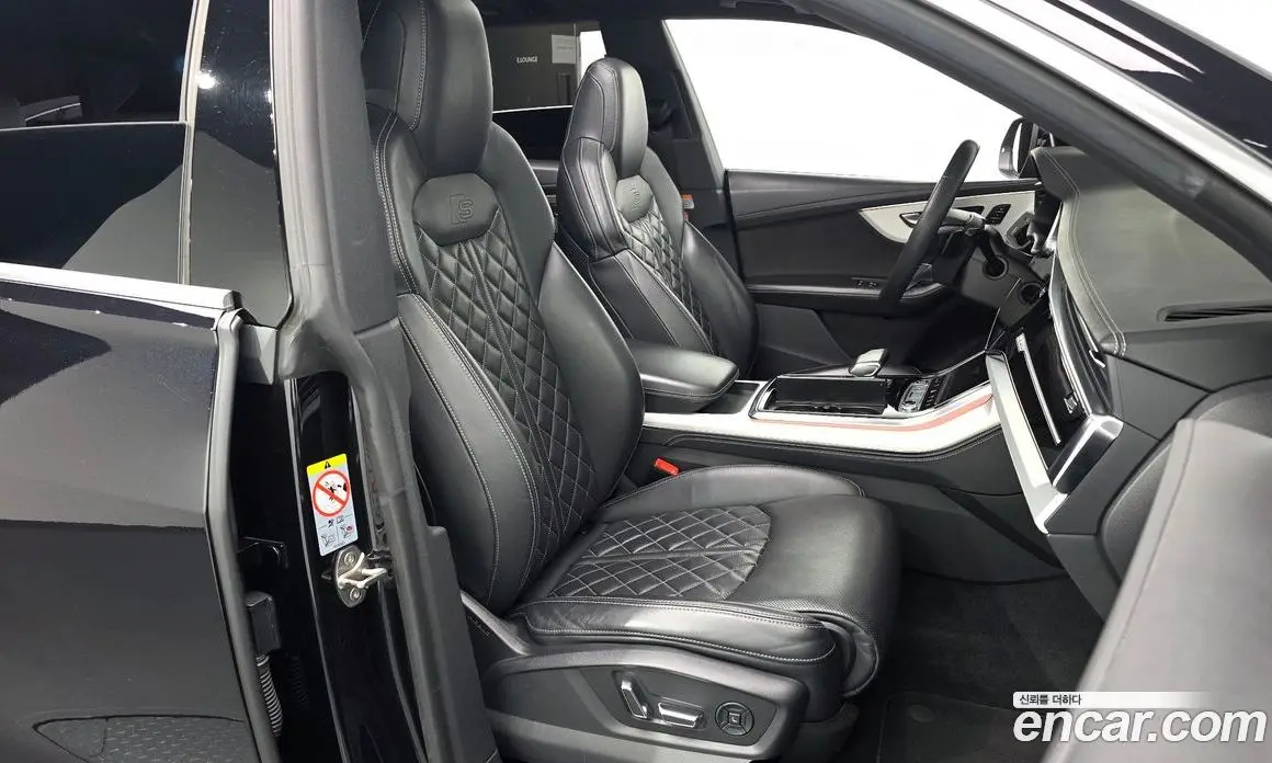 Audi Q8 2021 3.0 автомат (гидро), фото 10