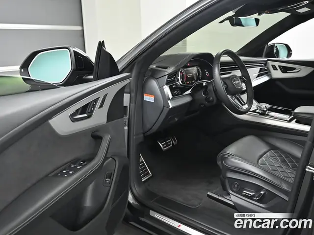 Audi Q8 2023 3.0 автомат (гидро), миниатюра 12