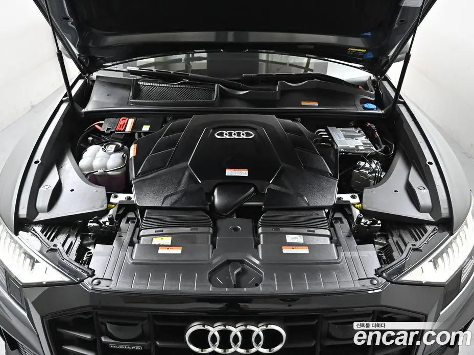 Audi Q8 2023 3.0 автомат (гидро), фото 6