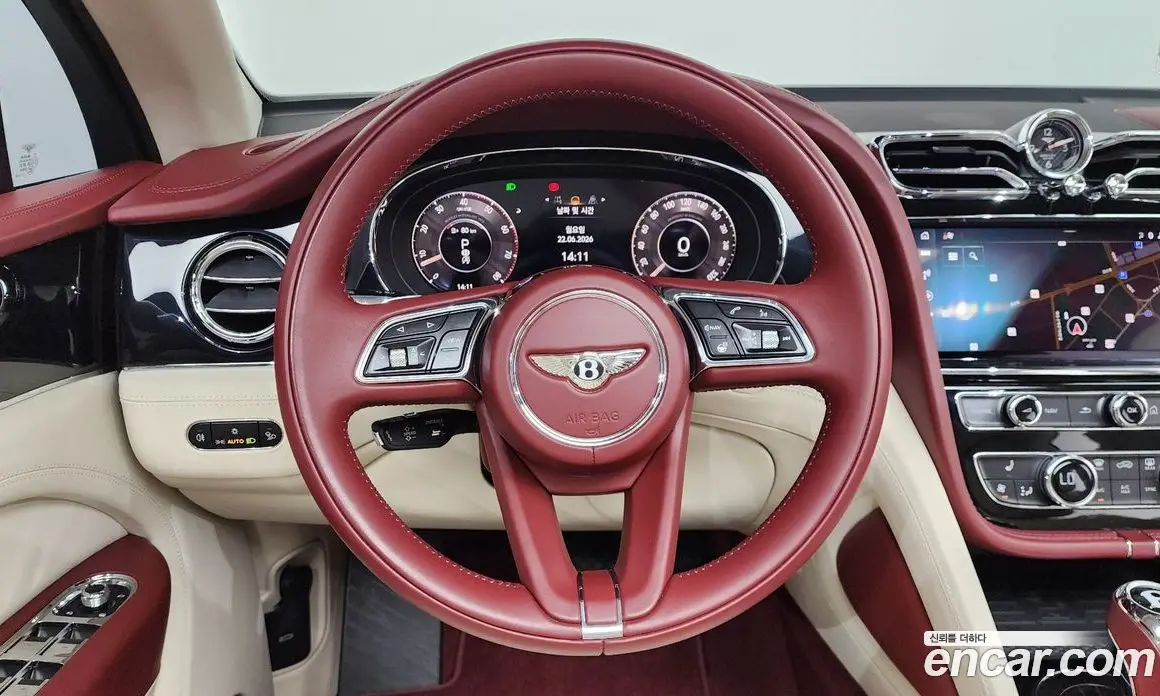 Bentley Bentayga 2024 4.0 автомат (гидро), фото 19 Bentley Bentayga 2024 4.0 автомат (гидро), фото 19