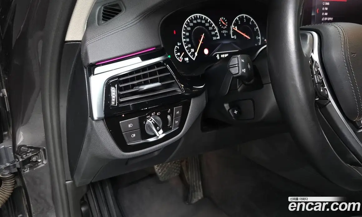 BMW 5 серия 2019 2.0 автомат (гидро), фото 18