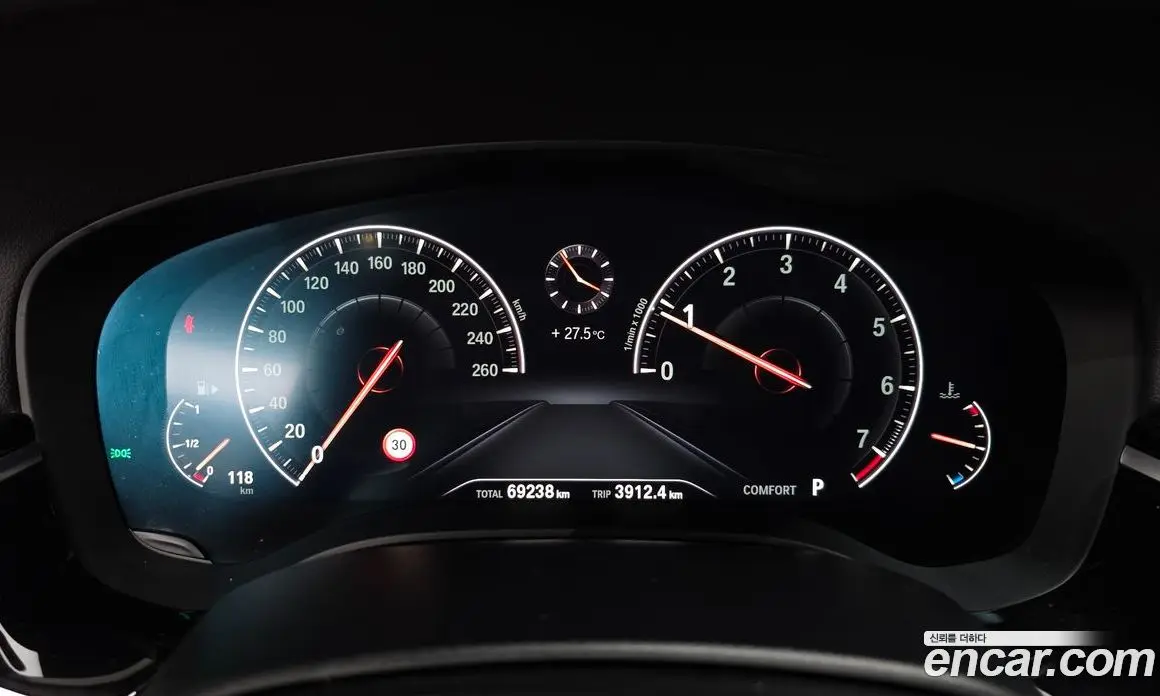 BMW 5 серия 2019 2.0 автомат (гидро), фото 10