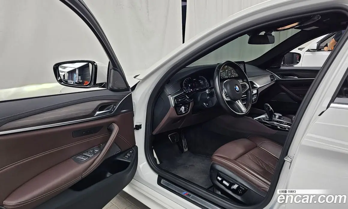 BMW 5 серия 2021 2.0 автомат (гидро), фото 13