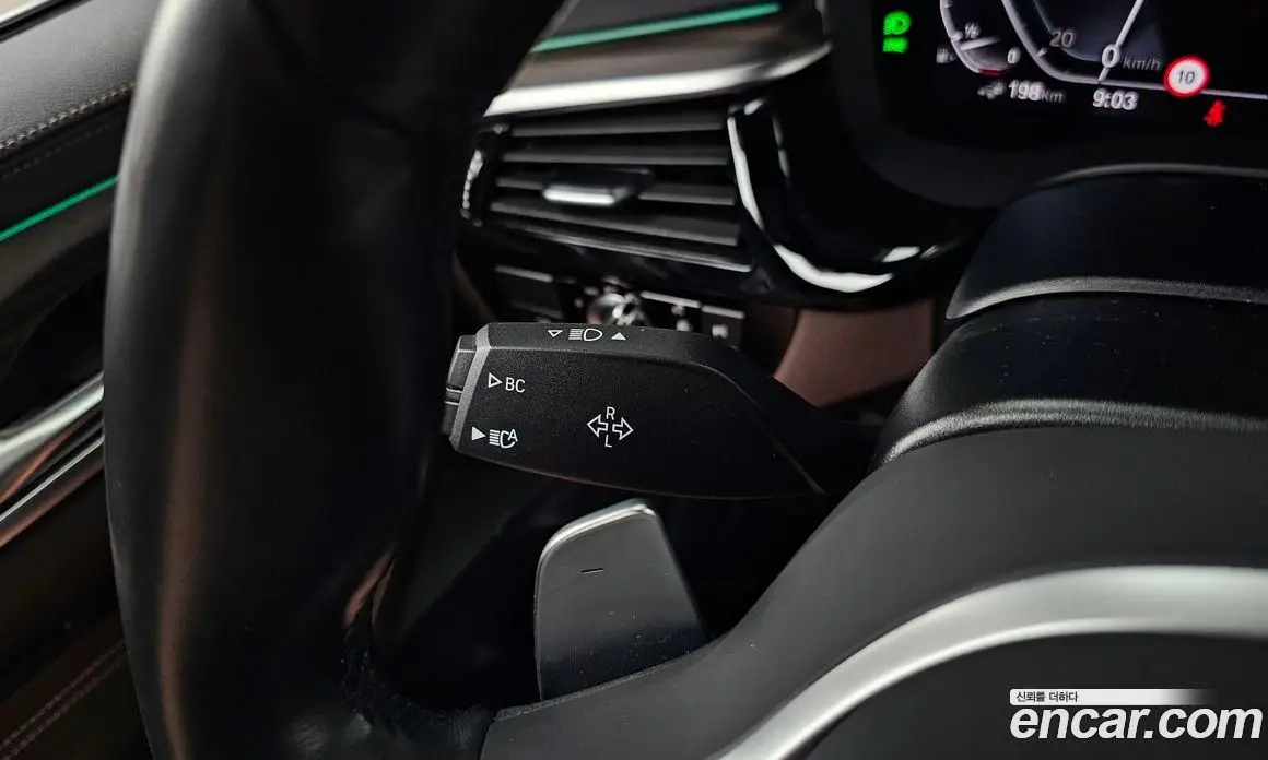BMW 5 серия 2021 2.0 автомат (гидро), фото 28