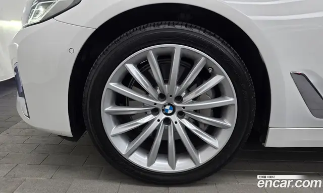 BMW 5 серия 2023 2.0 автомат (гидро), миниатюра 5