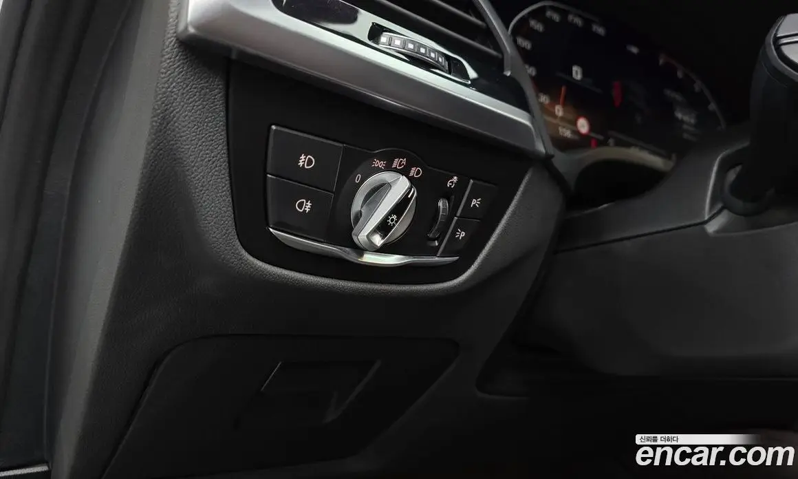 BMW X4 2020 2.0 автомат (гидро), фото 29