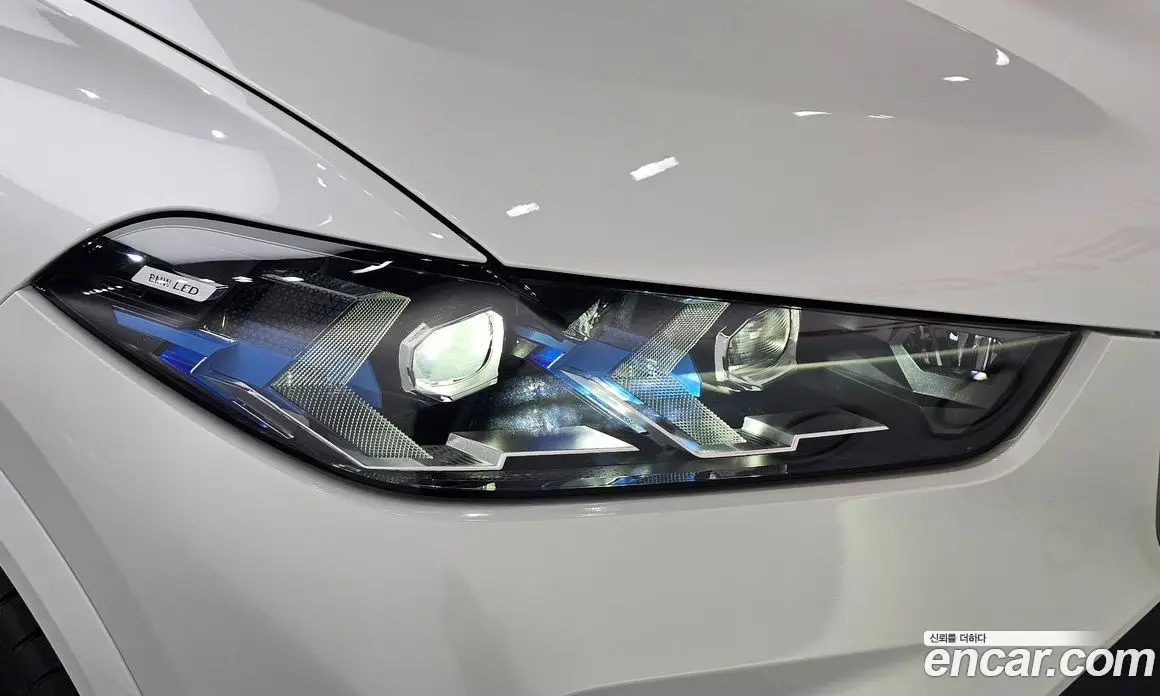 BMW X5 2025 3.0 автомат (гидро), фото 8