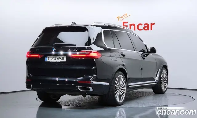 BMW X7 2021 3.0 автомат (гидро), миниатюра 2
