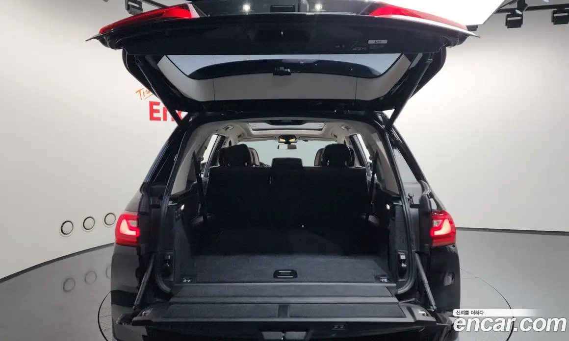 BMW X7 2021 3.0 автомат (гидро), фото 26