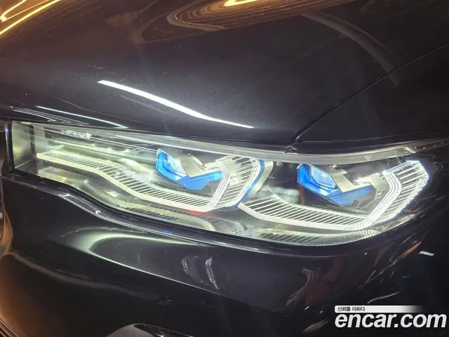 BMW X7 2021 3.0 автомат (гидро), миниатюра 8