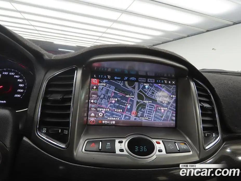 Chevrolet Captiva 2015 2.0 автомат (гидро), фото 15