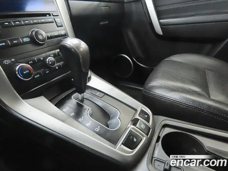 Chevrolet Captiva 2015 2.0 автомат (гидро), фото 9