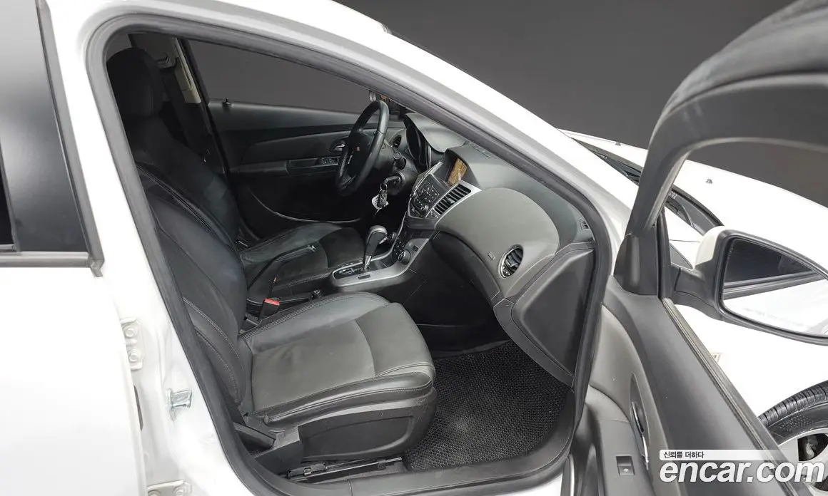Chevrolet Lacetti 2009 1.6 автомат (гидро), фото 12