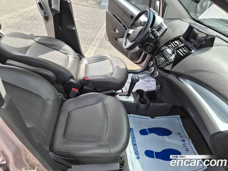 Chevrolet Spark 2013 1.0 автомат (гидро), фото 14