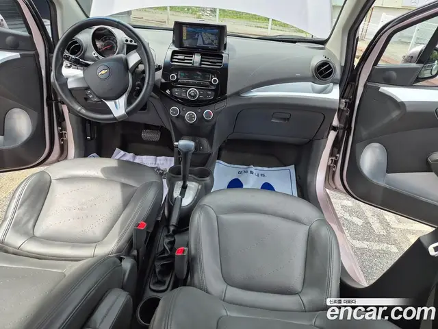 Chevrolet Spark 2013 1.0 автомат (гидро), миниатюра 9
