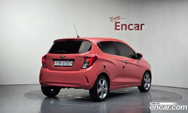 Chevrolet Spark 2017 1.0 автомат (гидро), миниатюра 2