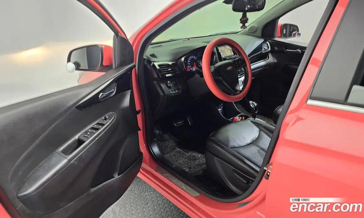 Chevrolet Spark 2017 1.0 автомат (гидро), фото 13