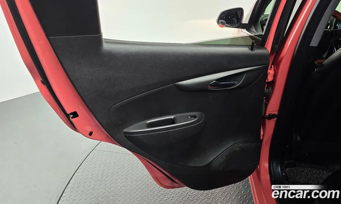 Chevrolet Spark 2017 1.0 автомат (гидро), фото 15