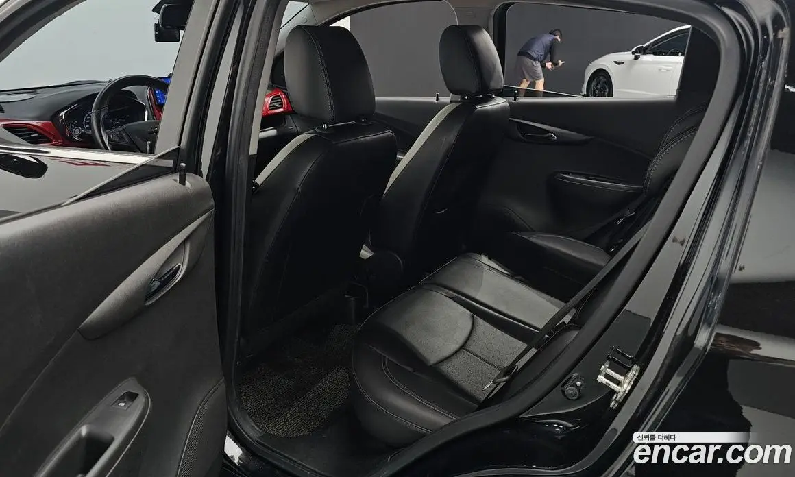 Chevrolet Spark 2017 1.0 автомат (гидро), фото 12