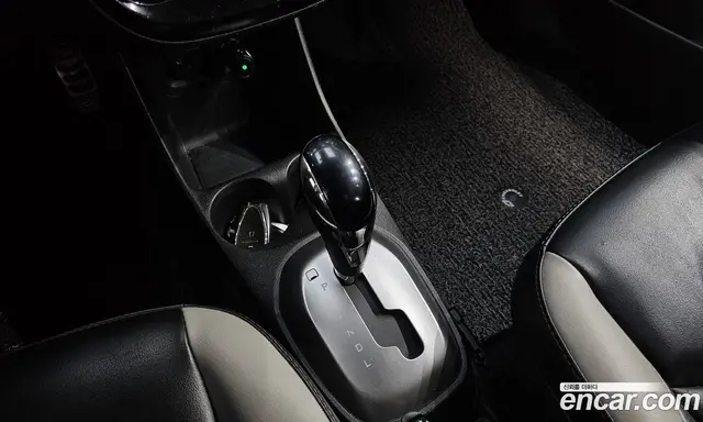 Chevrolet Spark 2017 1.0 автомат (гидро), миниатюра 9