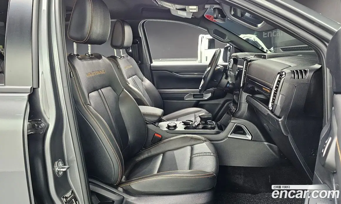 Ford Ranger 2023 2.0 автомат (гидро), фото 12