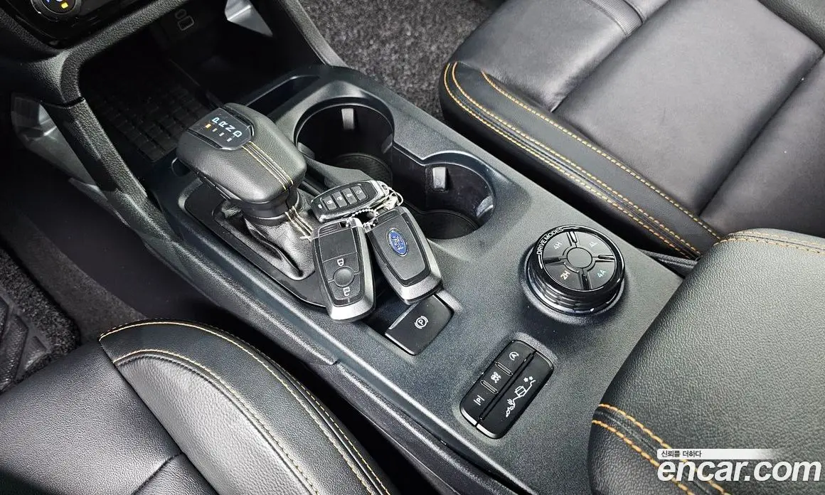 Ford Ranger 2023 2.0 автомат (гидро), фото 9