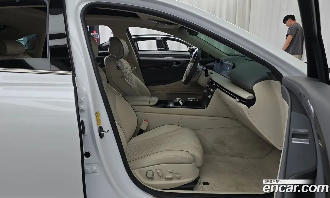 Genesis G80 2024 2.5 автомат (гидро), фото 16