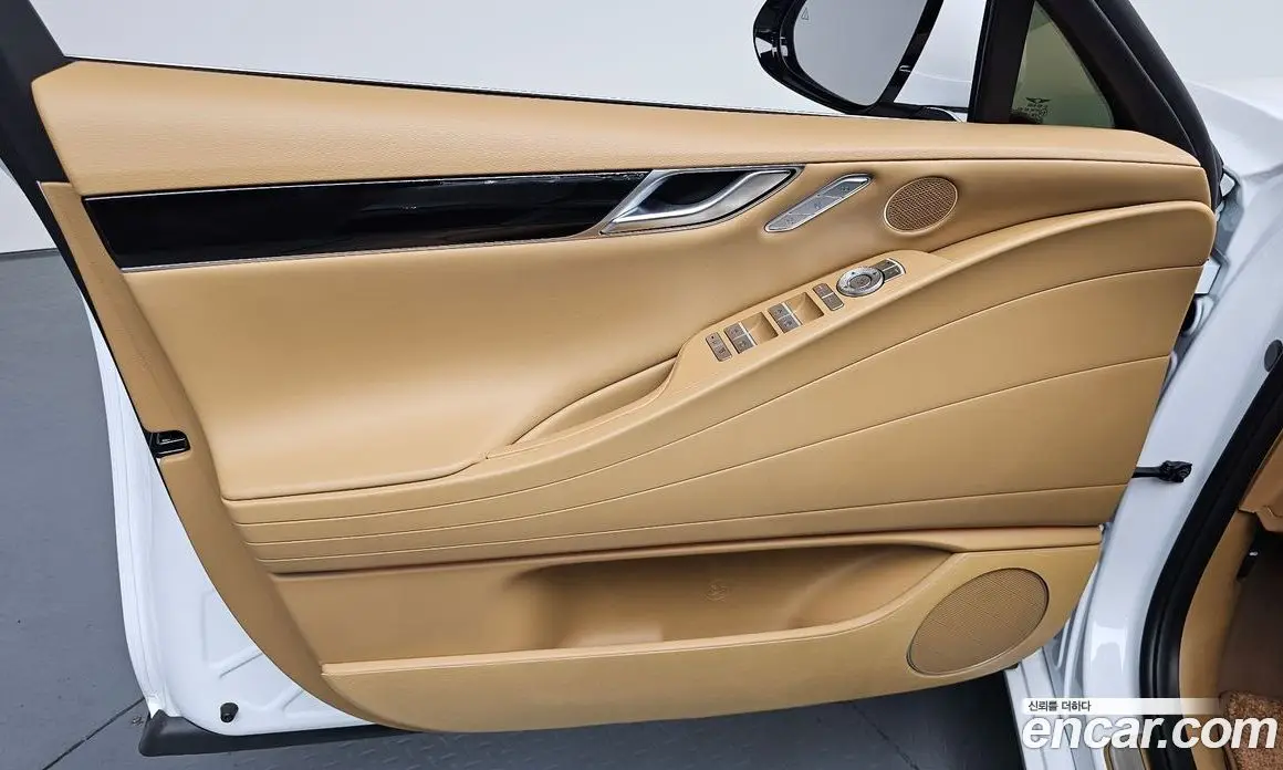 Genesis G80 2026 2.5 автомат (гидро), фото 13