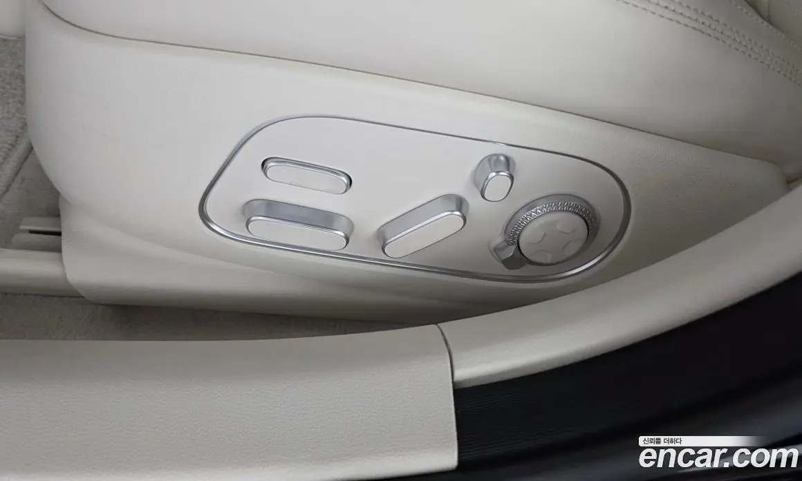 Genesis G90 2023 3.5 автомат (гидро), фото 33