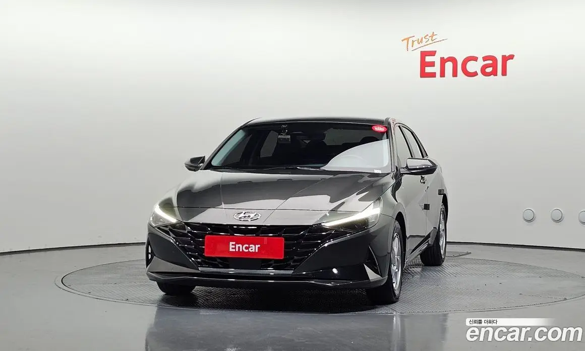 Hyundai Avante 2020 1.6 автомат (гидро), фото 3
