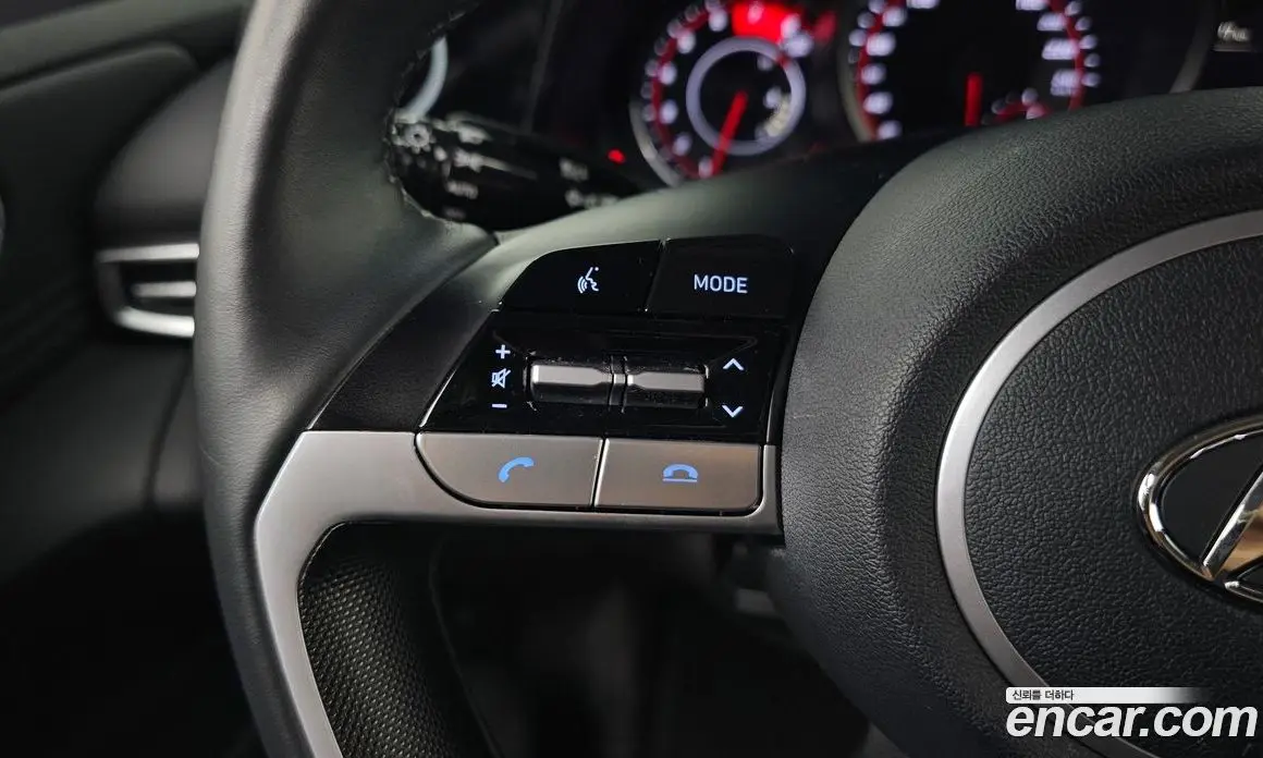 Hyundai Avante 2020 1.6 автомат (гидро), фото 21