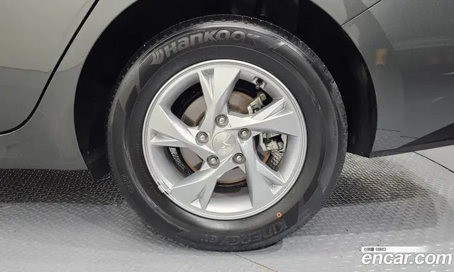 Hyundai Avante 2020 1.6 автомат (гидро), миниатюра 7