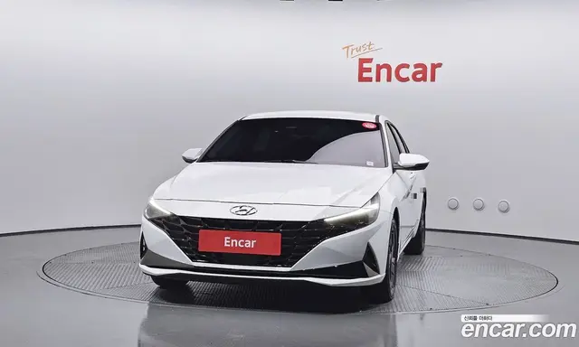 Hyundai Avante 2022 1.6 автомат (гидро), миниатюра 3