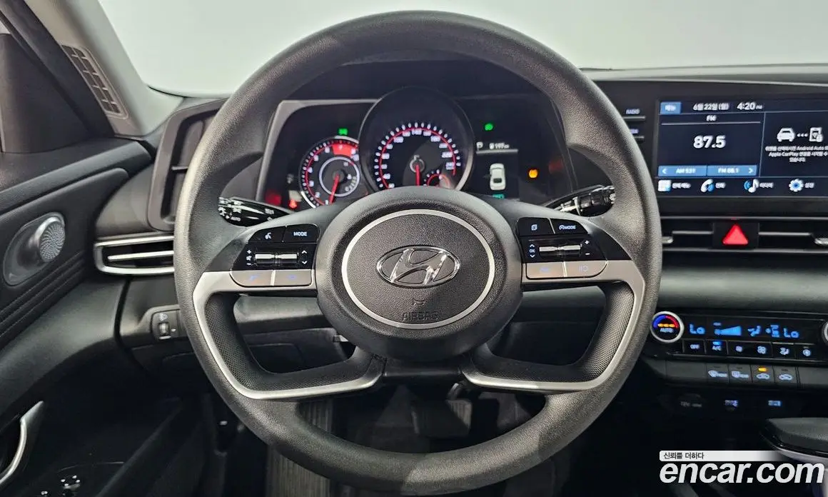 Hyundai Avante 2023 1.6 автомат (гидро), фото 21