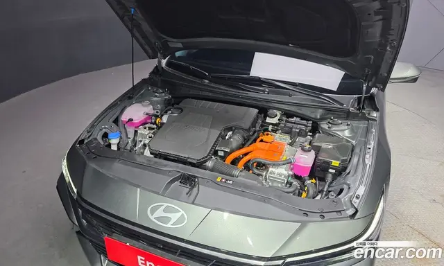 Hyundai Avante 2025 1.6 автомат (гидро), миниатюра 6