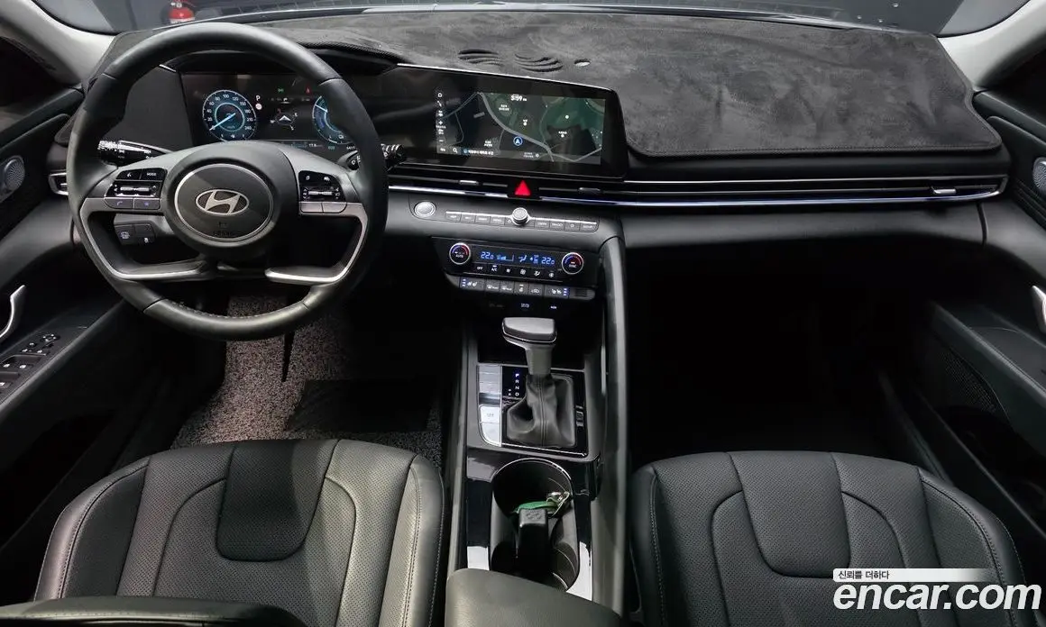 Hyundai Avante 2025 1.6 автомат (гидро), фото 7